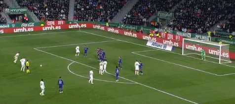 魔笛：没有穆帅我不会去皇马；刚到时C罗对我说“终于来了”